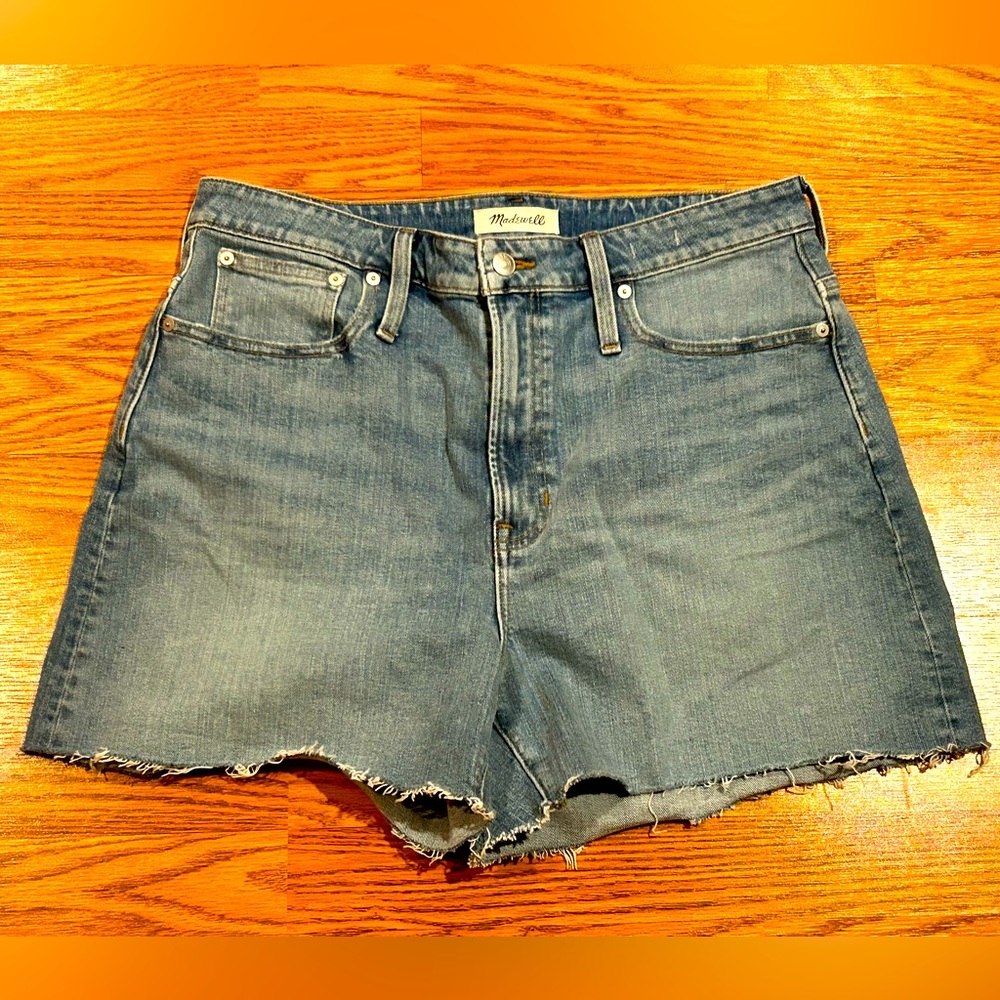 Madewell Womens Denim Jean Shorts Size 31 Style #MC651 Worn Twice